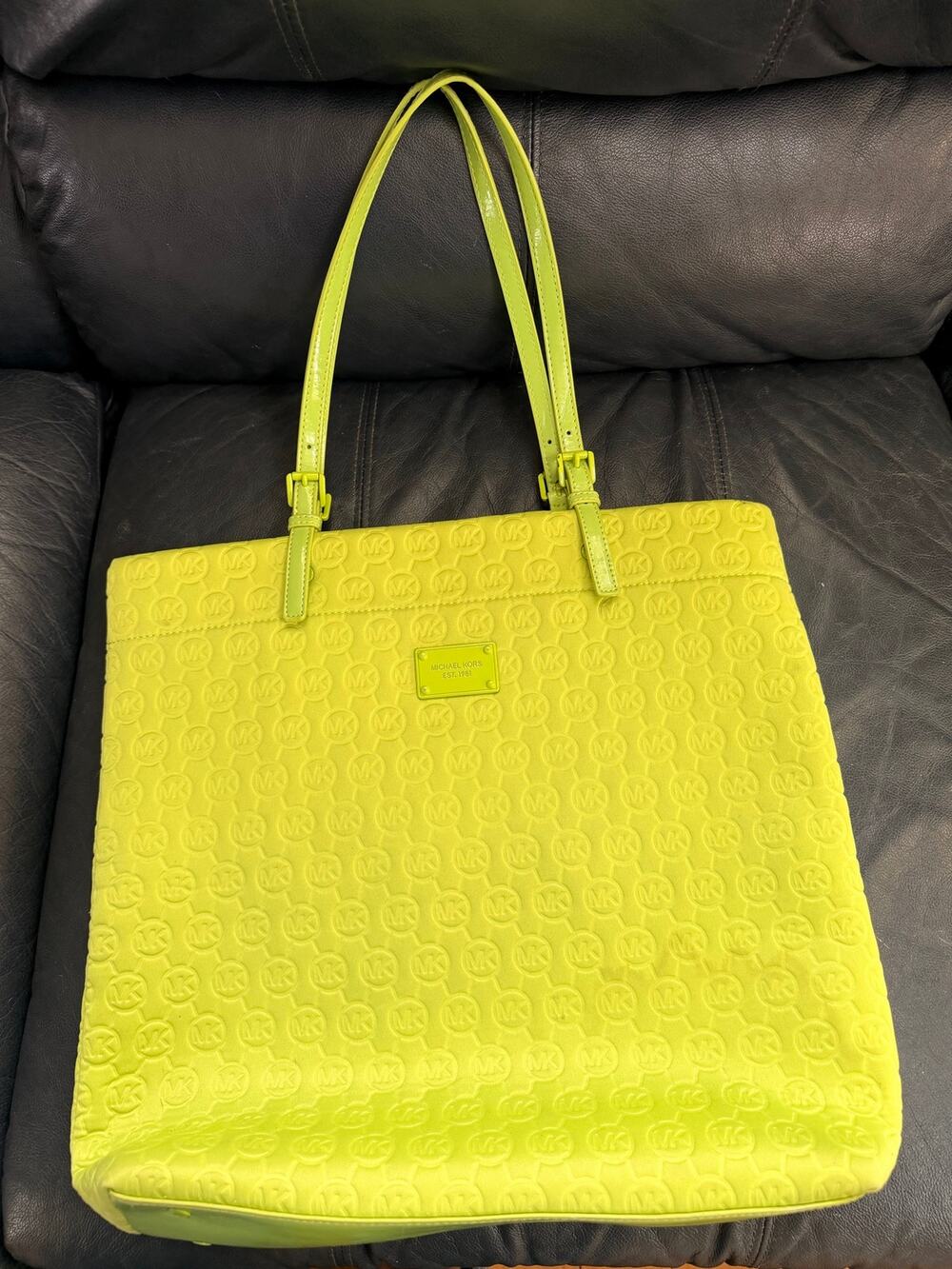 Michal Kors Logo Lime Green Tote